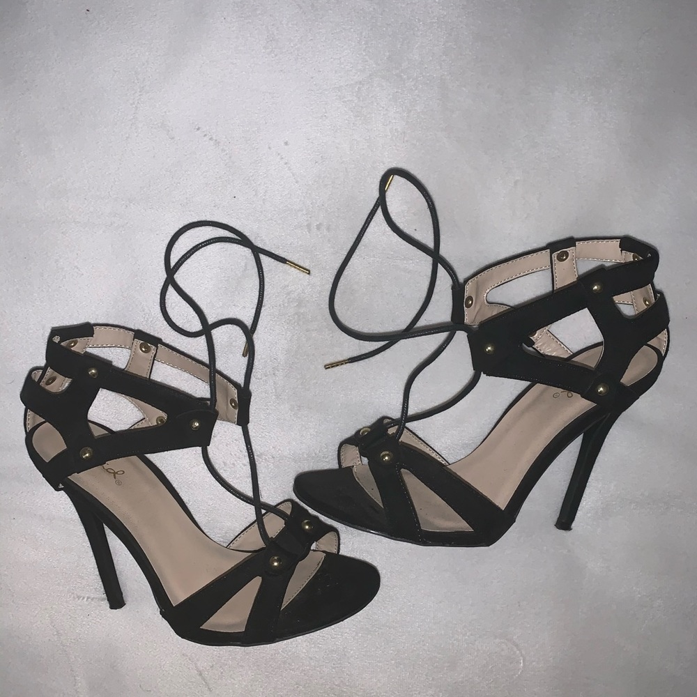 Black heels